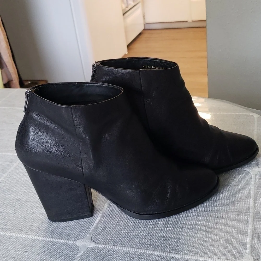 COLE Haan Ankle Booties, Color Black, Size 9